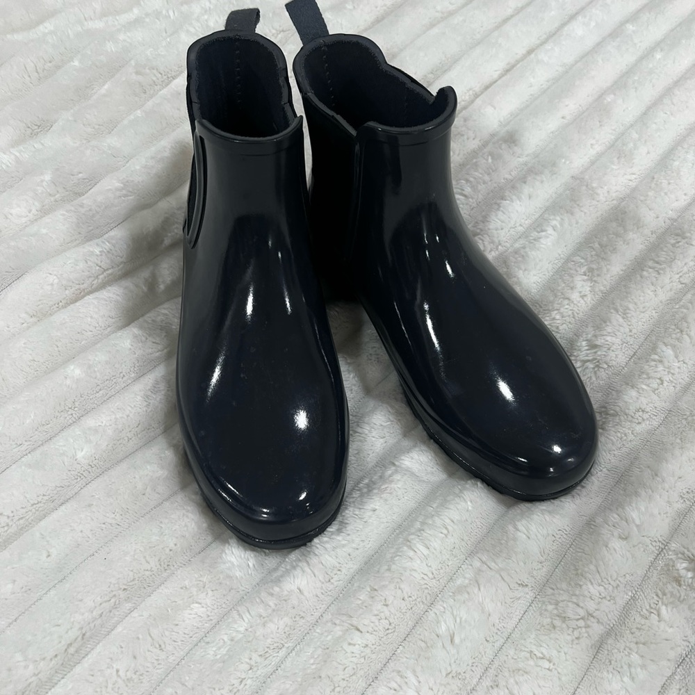 Women's Hunter Navy Rubber Chelsea Rain Boots